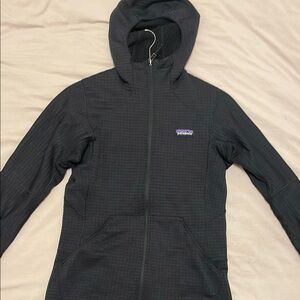 Womens Patagonia R1 hoodie size small